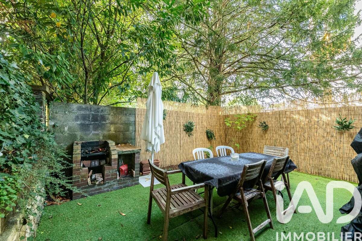 Photo 2 - Maison à GARCHES