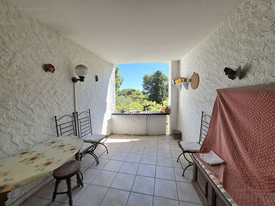 Appartement à SAUSSET-LES-PINS