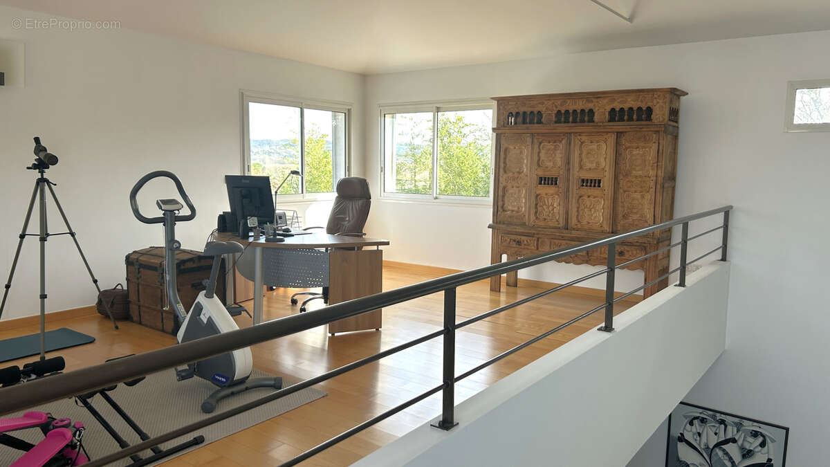 Maison à SAINT-MARTIN-DE-LONDRES