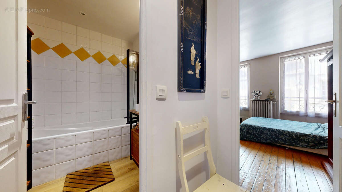 Maison à NEAUPHLE-LE-CHATEAU