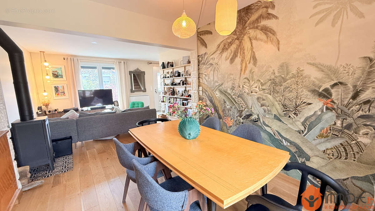 Maison à MONTREUIL