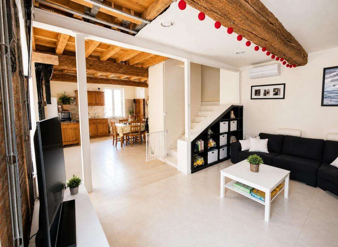 Maison 80 m2 rénovée avec une annexe de 40m2 - photo 3