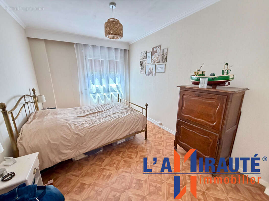Appartement à SARTROUVILLE