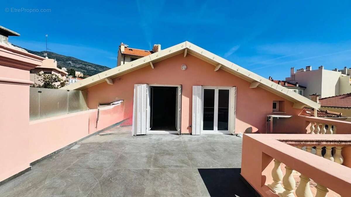 Appartement à MENTON