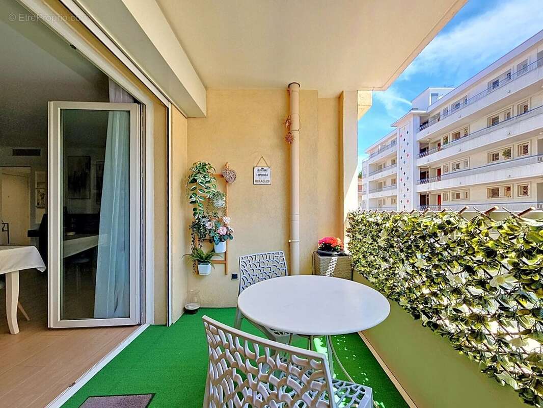 Cannes standing recent : grand 4 pieces de 104,36 m² avec grand garage fermé - photo 2