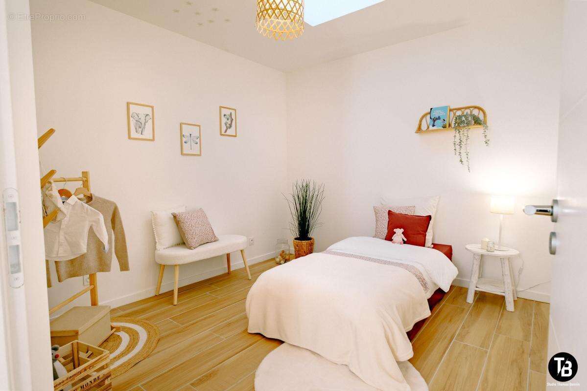 Maison à SAINT-XANDRE