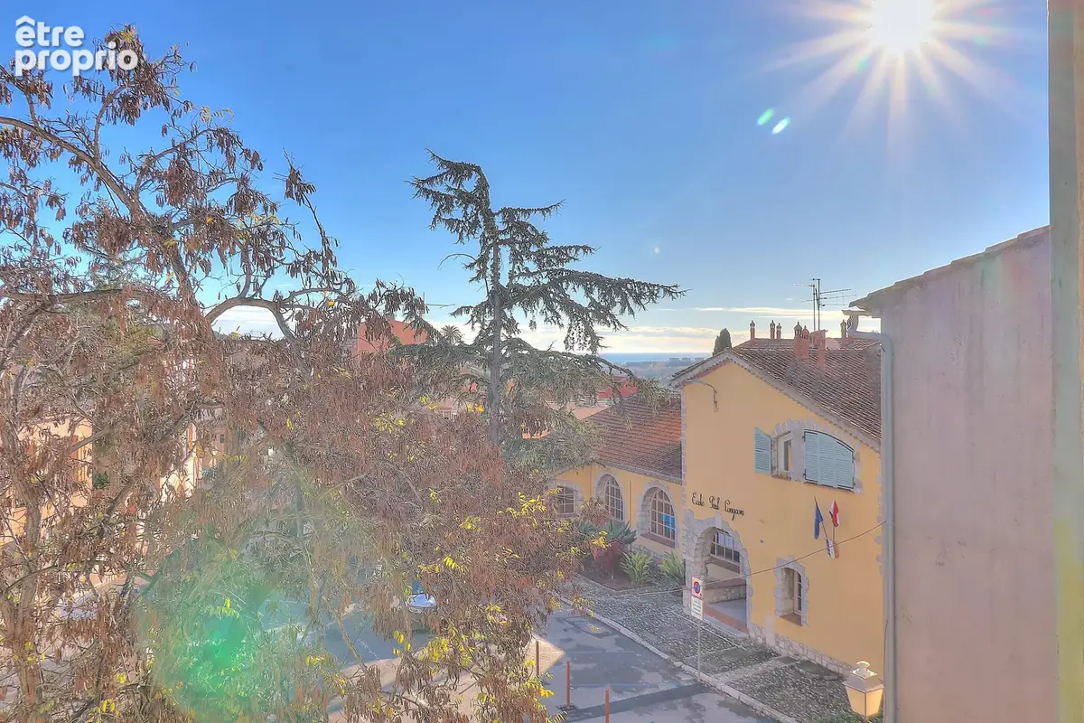 Immeuble de caractère à rénover – Vue mer & village – Biot Village - photo 2