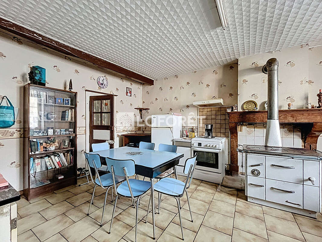 Maison à BOURMONT