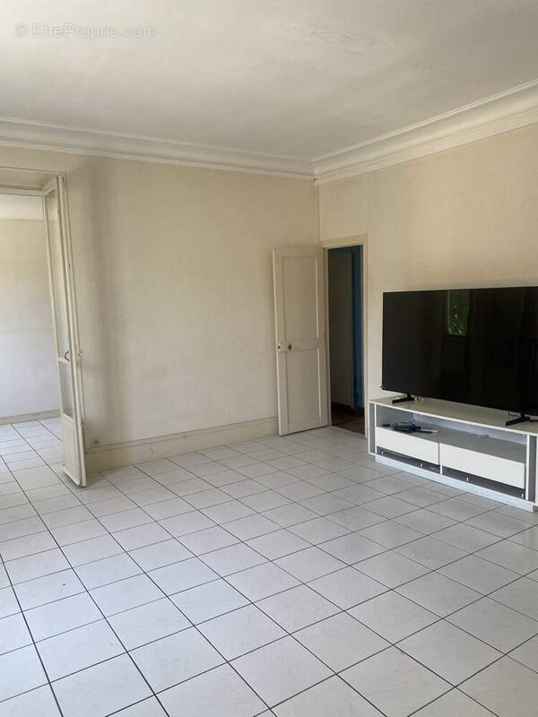 Appartement à VILLENEUVE-SAINT-GEORGES