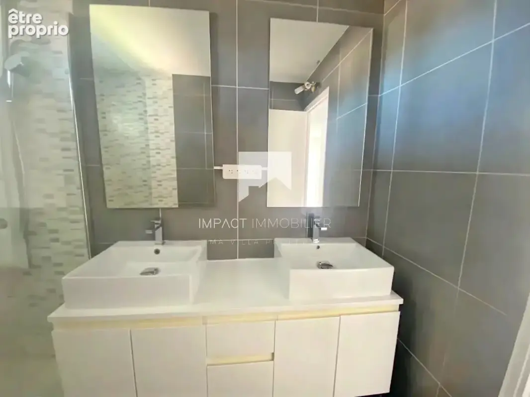 La garde – centre-ville  appartement 83 m² entièrement rénové  3 chambres  parking & cave - photo 10