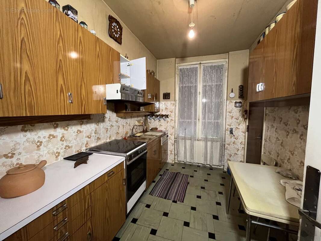 Maison à POIGNY-LA-FORET