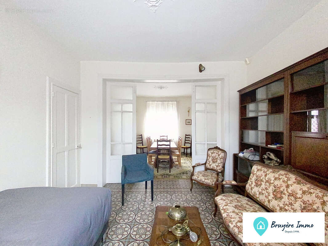 Maison à AULNOYE-AYMERIES