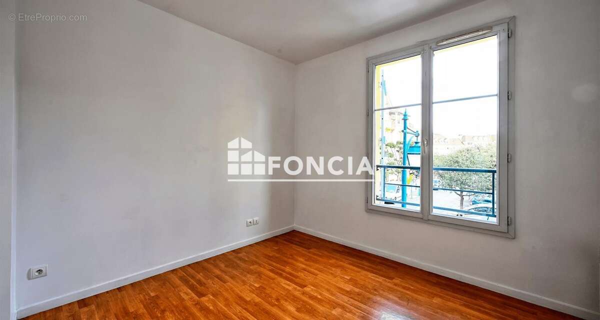 Appartement à VAUREAL