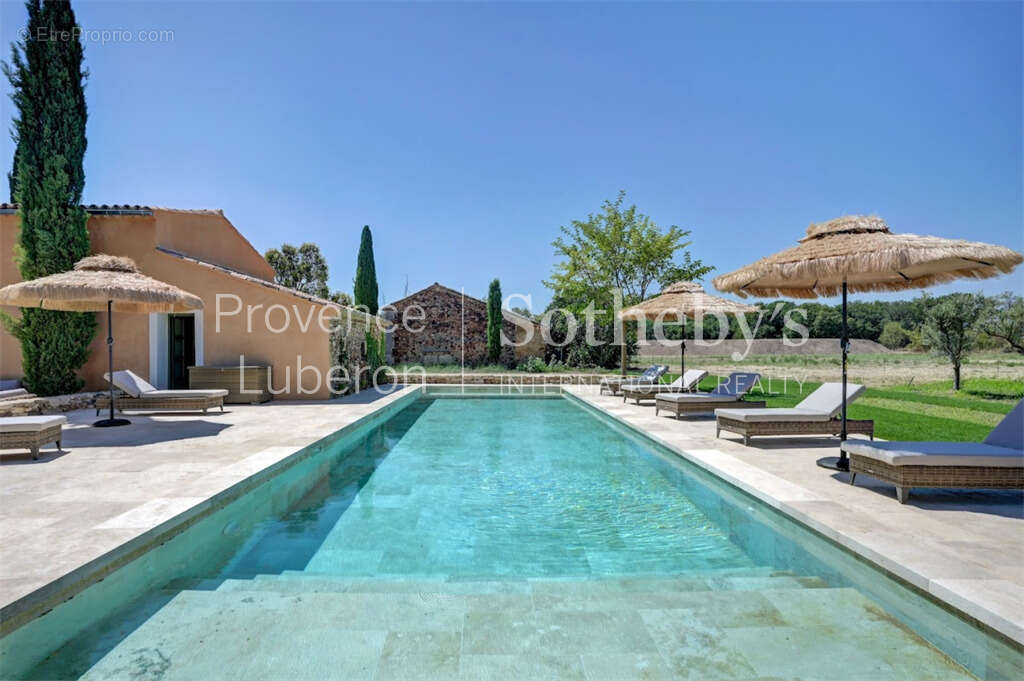 Maison à ROUSSILLON