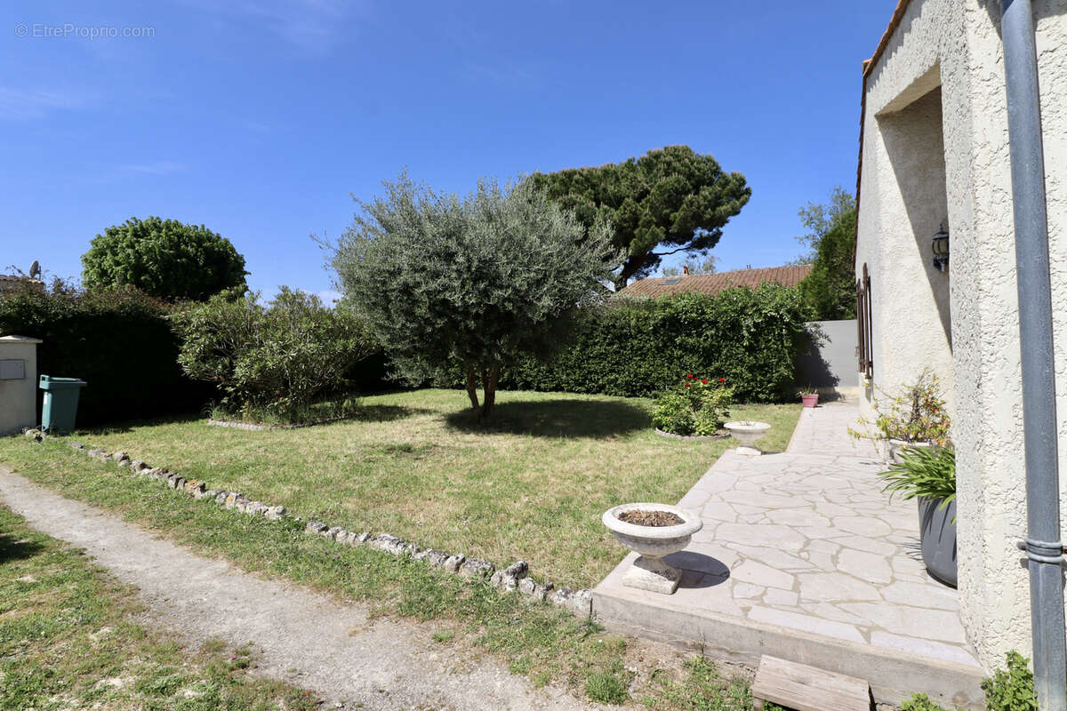 Maison à MESCHERS-SUR-GIRONDE