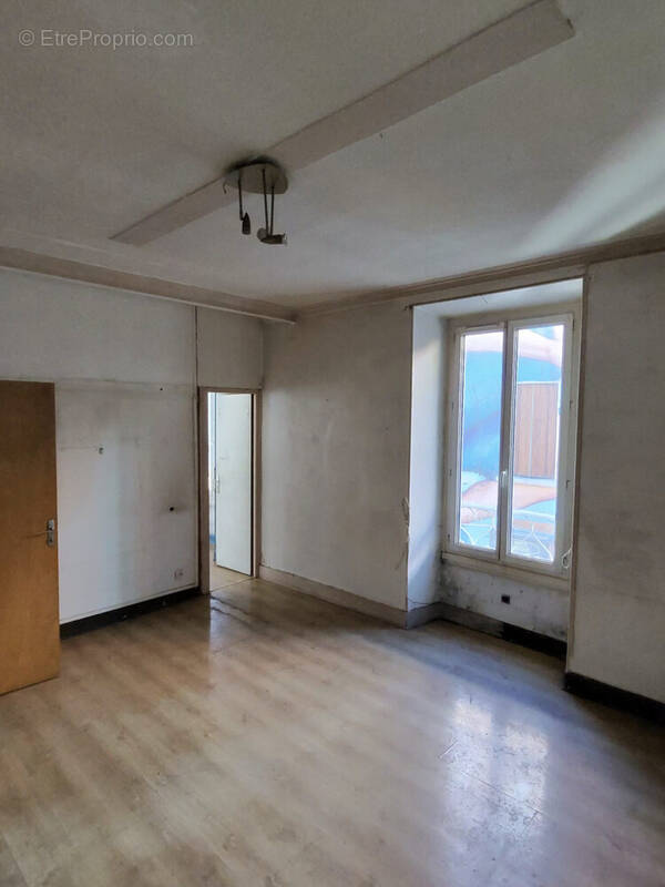 Appartement à MOUTIERS