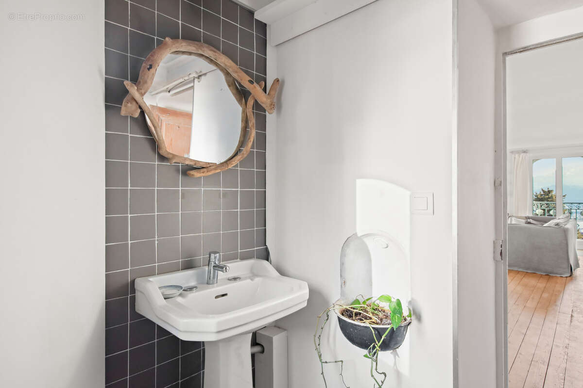 Appartement à HYERES