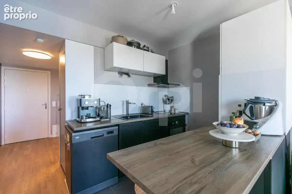 Nogent-sur-Marne – 2 pièces de 42 m², RER A, parking, vue dégagée sur Paris et le Bois de Vincennes - photo 4
