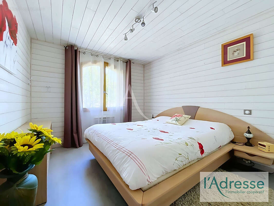 Maison T4 plain-pied avec piscine et sous-sol - Bruguières 31150 - photo 7