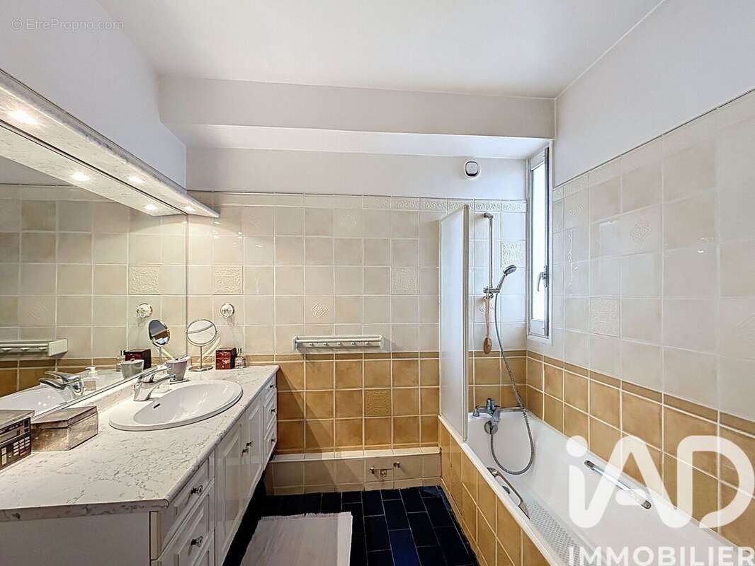 Photo 7 - Appartement à SAINT-MAUR-DES-FOSSES