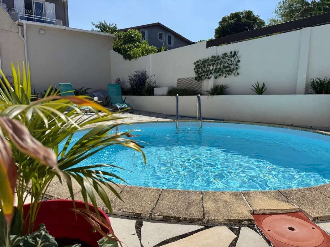 Maison à SAINT-JOSEPH