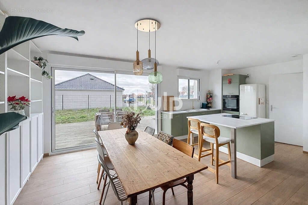 Maison à CAMPAGNE-LES-HESDIN