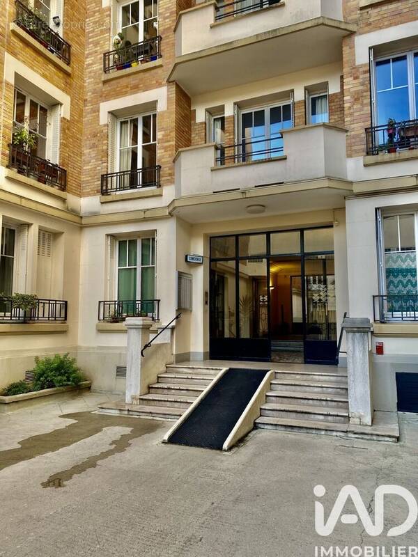 Photo 1 - Appartement à PARIS-20E