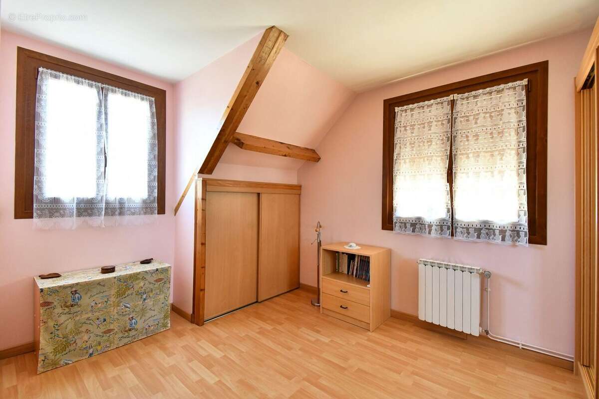 Maison 142 m² à Etang-Sur-Arroux  - photo 6
