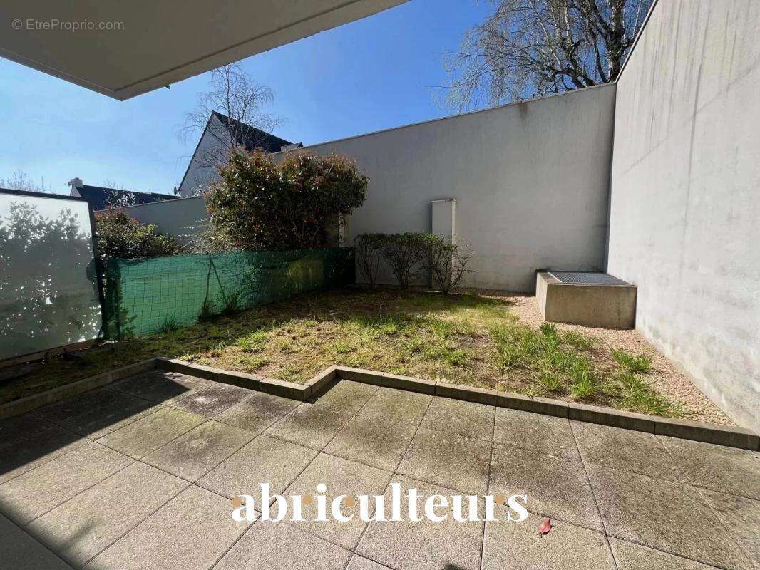 Appartement 3 pièces avec jardin privatif – Rue Théophile Guillou, 44800 Saint-Herblain - photo 3