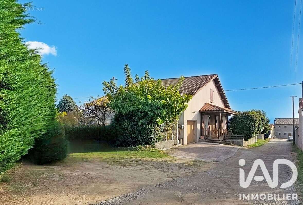 Maison 106 m² à Bogy  - photo 3