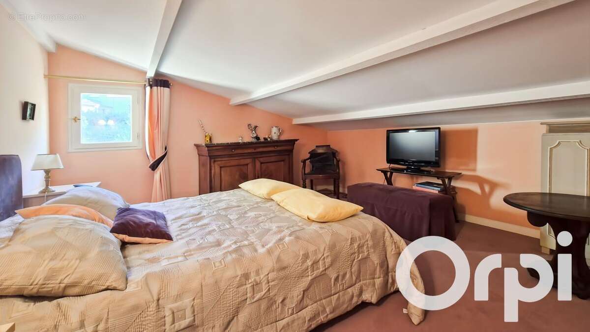 Maison à SAINT-MARTIN-D&#039;ARDECHE