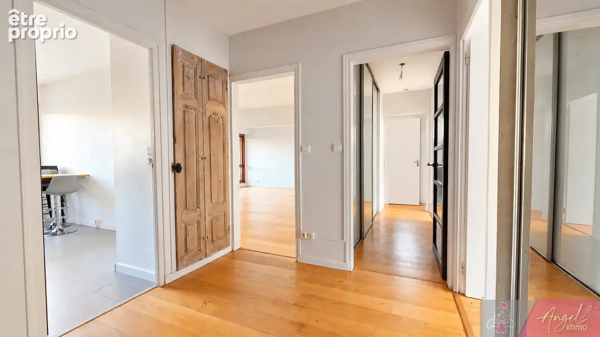 BESANÇON   Appartement de 95 m2 proche centre ville avec deux terrasses et superbe vue dégagée - photo 2
