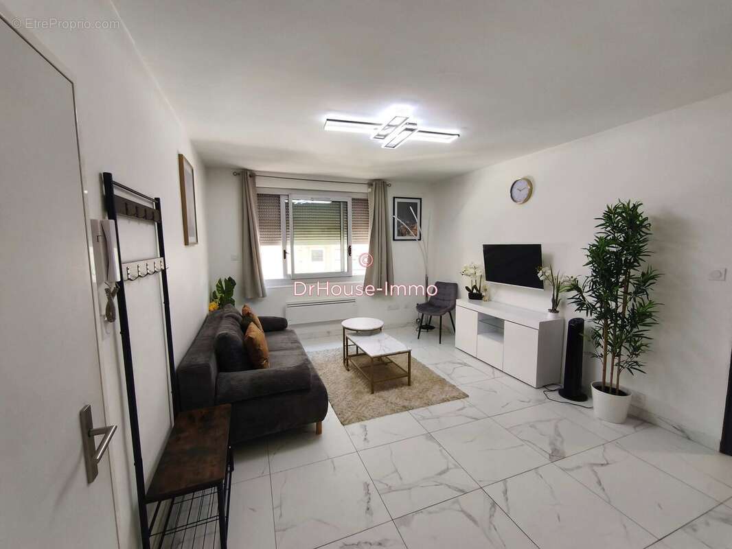 Appartement 64 m² à Clermont-Ferrand  - photo 2