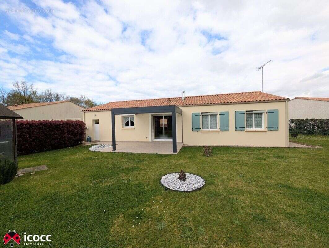 Maison à MAREUIL-SUR-LAY-DISSAIS