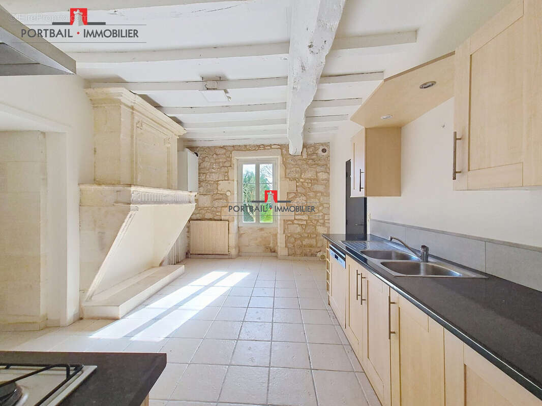 Maison 160 m² à Libourne  - photo 5