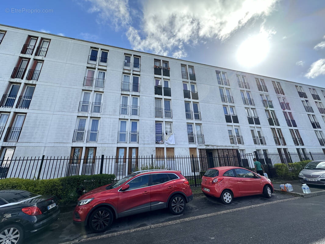 Appartement à GARGES-LES-GONESSE