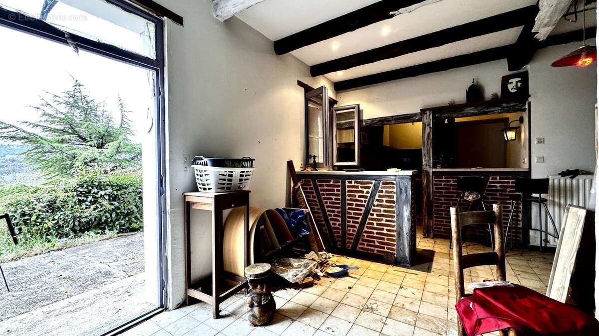 Maison 230 m² - 2 logements indépendants - 1258m² terrain - photo 13