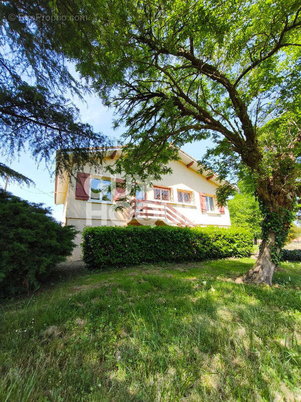 Maison à SAINT-SEVER