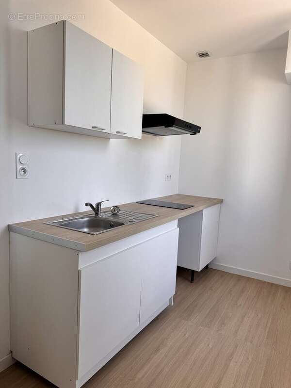 Appartement à SAINT-JEAN-DE-BRAYE