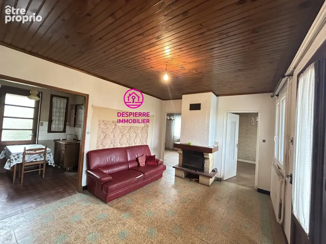 LE PEAGE DEROUSSILLON, maison plain-pied, 77 m2 habitables, 4 chambres, terrain 653 m2 - photo 5
