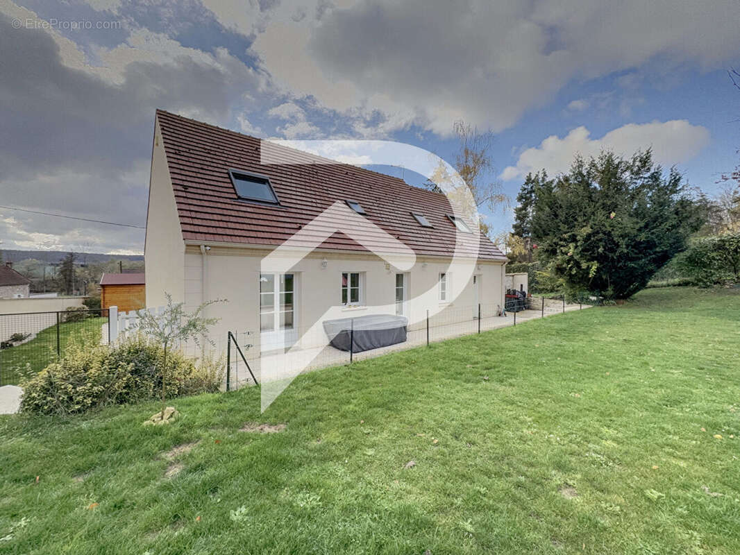 Maison à BERNEUIL-SUR-AISNE