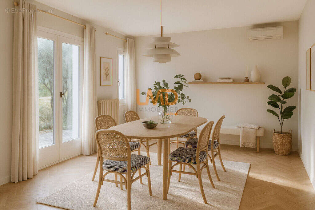 Maison à NIMES