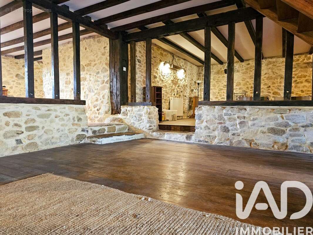 Photo 5 - Maison à MAISONNAIS-SUR-TARDOIRE