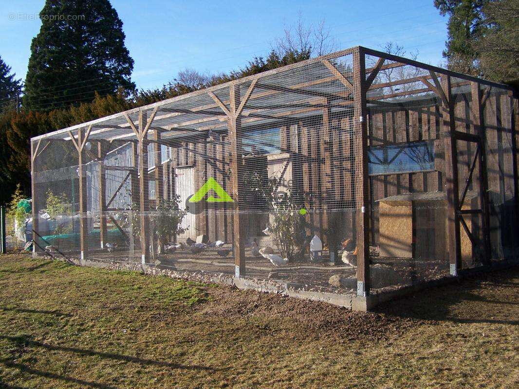 Maison à SAINT-YRIEIX-LA-MONTAGNE