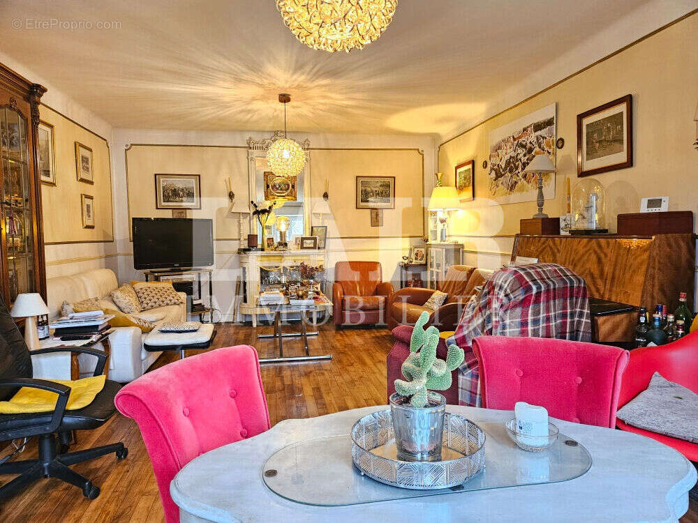 Maison à FRESNAY-SUR-SARTHE