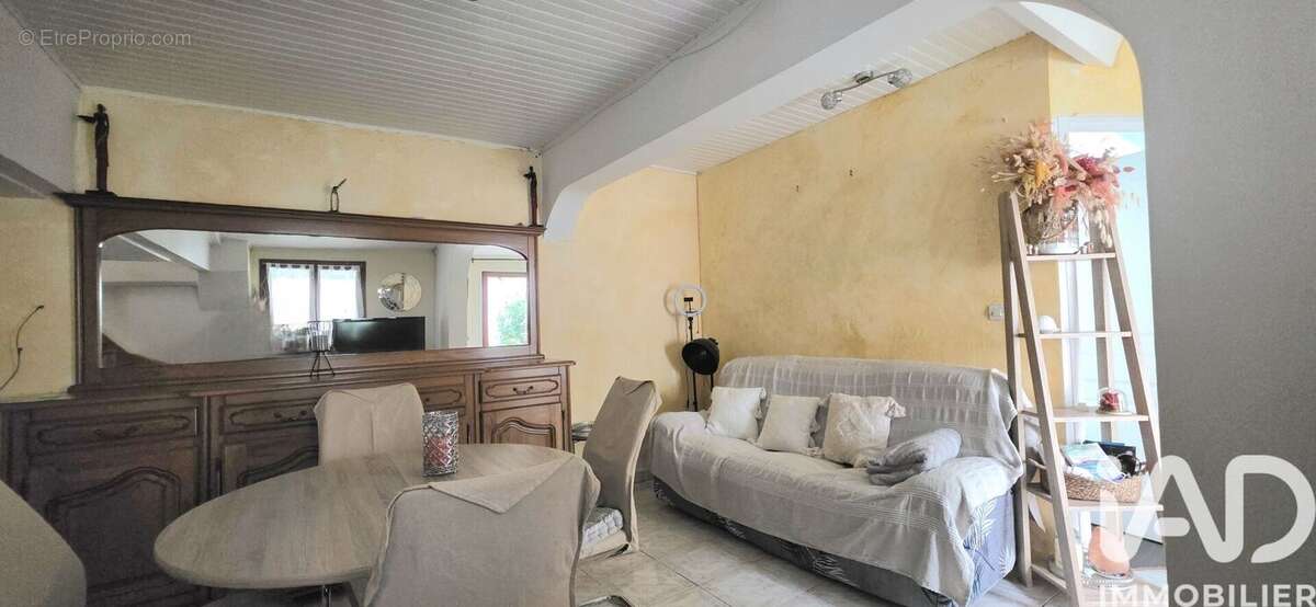 Photo 2 - Maison à CARRIERES-SOUS-POISSY