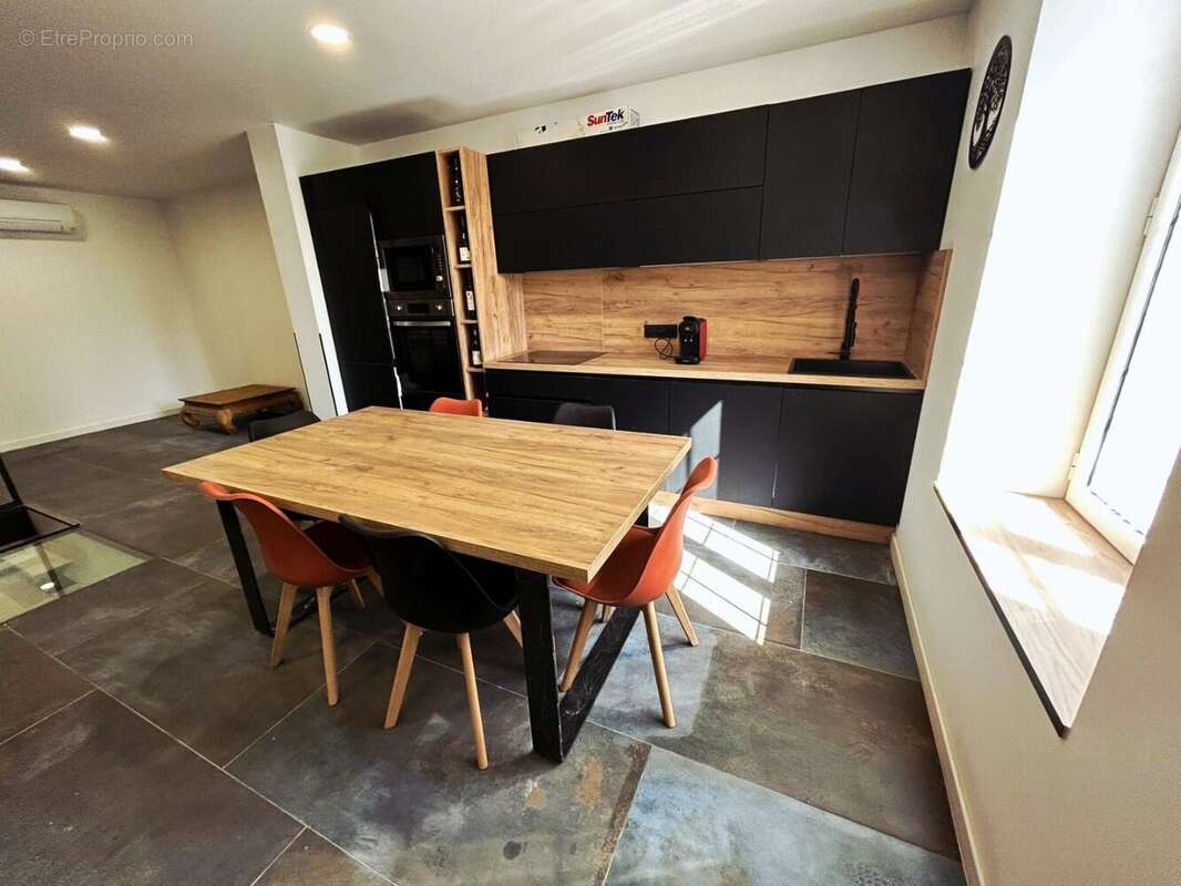 Maison à BESSAN
