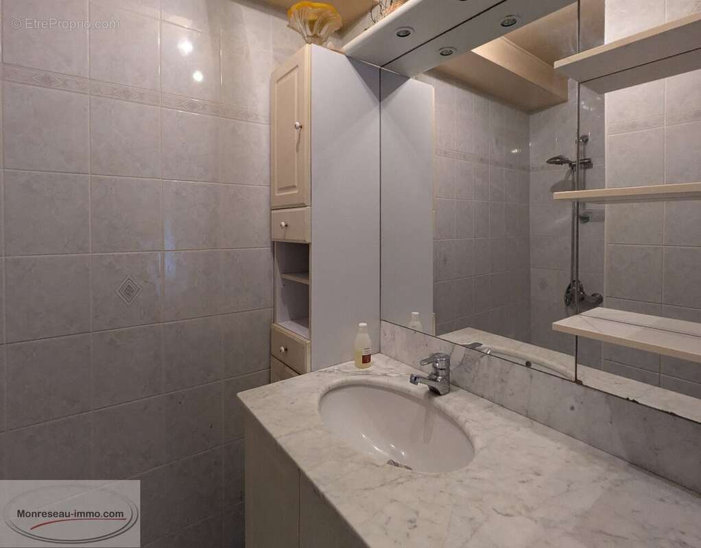 Sevrey, 1ère couronne de Chalon-sur-Saône, longère de 254 m² avec dépendances sur terrain de 5 000 m² - photo 11