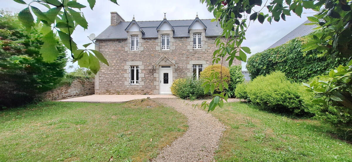 Maison à LA BOUILLIE