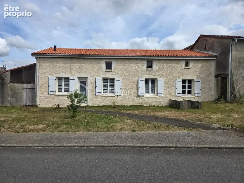 Maison à SCILLE